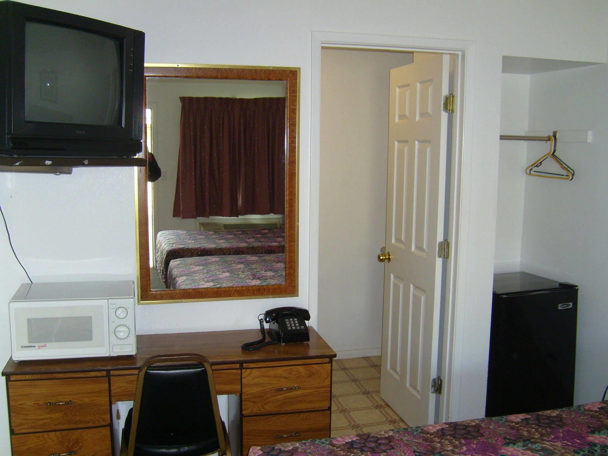Cascade City Center Motel Lebanon Buitenkant foto